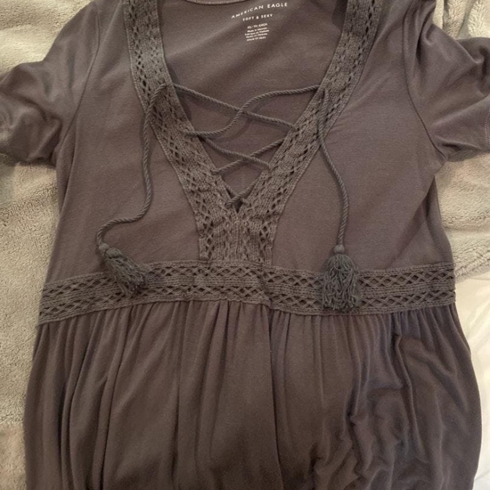 American Eagle Criss Cross Shirt